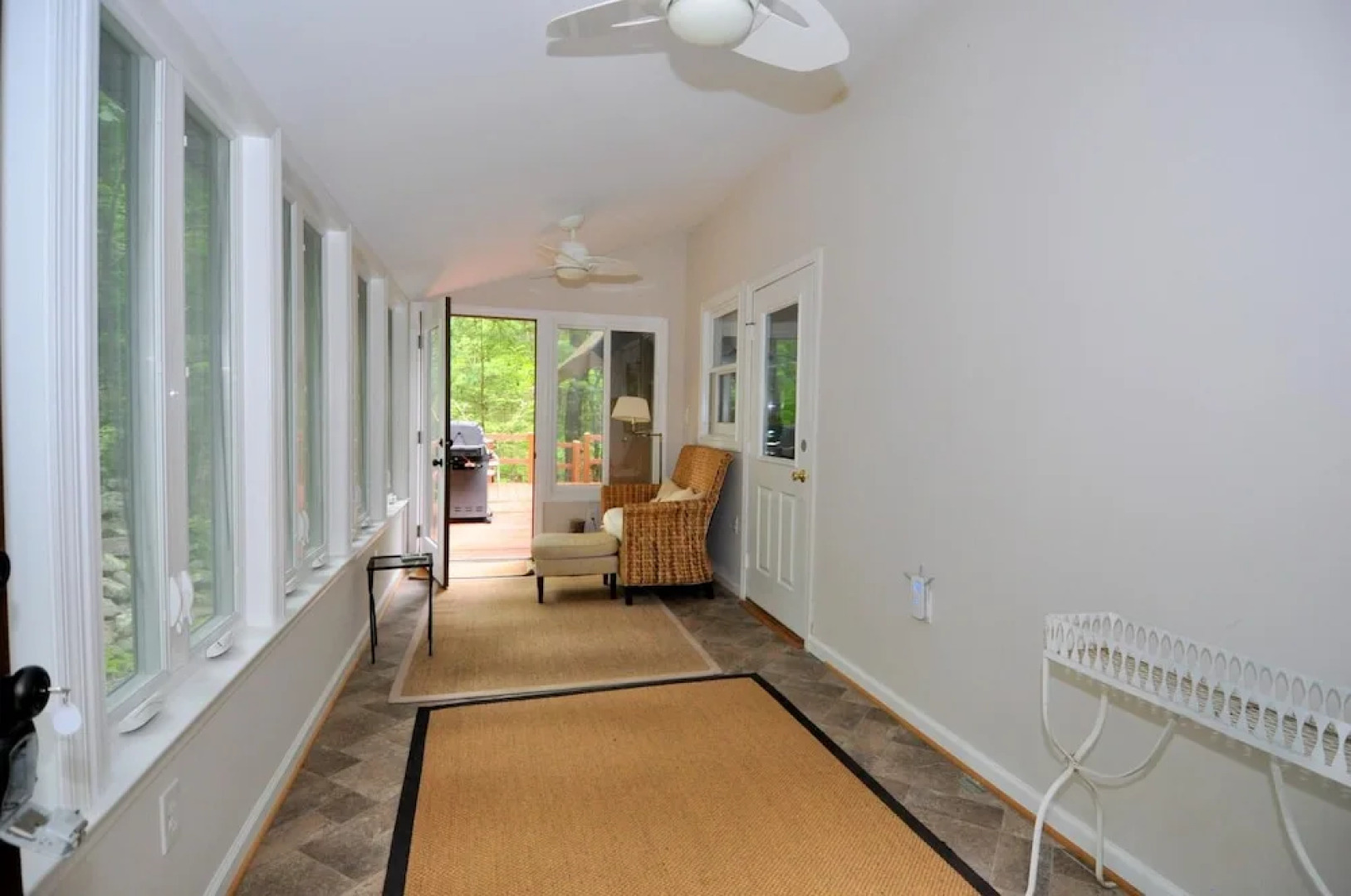 Rosies Creekside Retreat - 3 BR Escape!