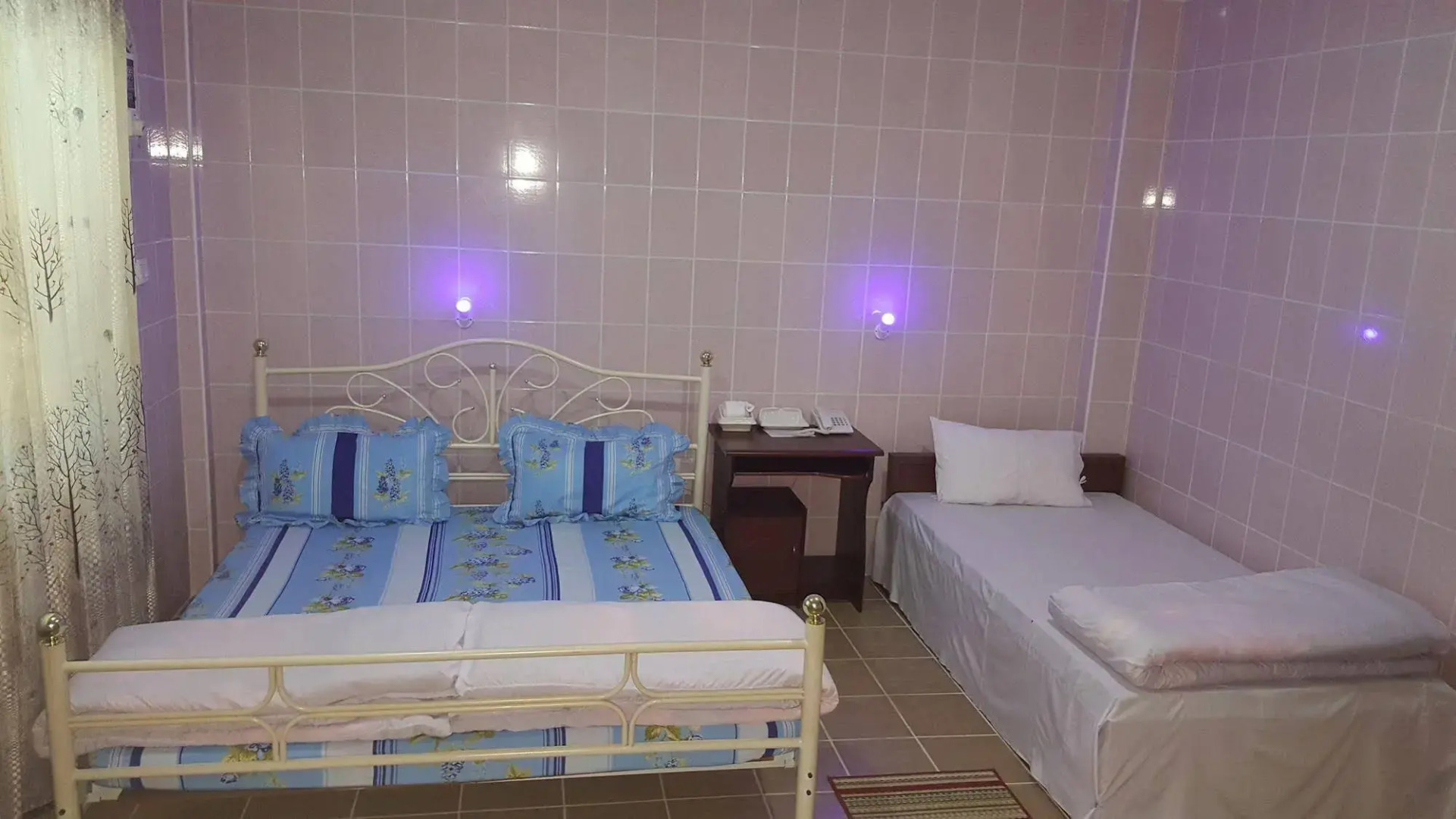 Red Dragon Hotel Hsipaw