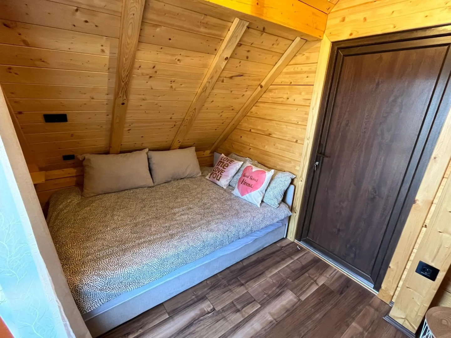 Apartmani Joka i Drvene kucice