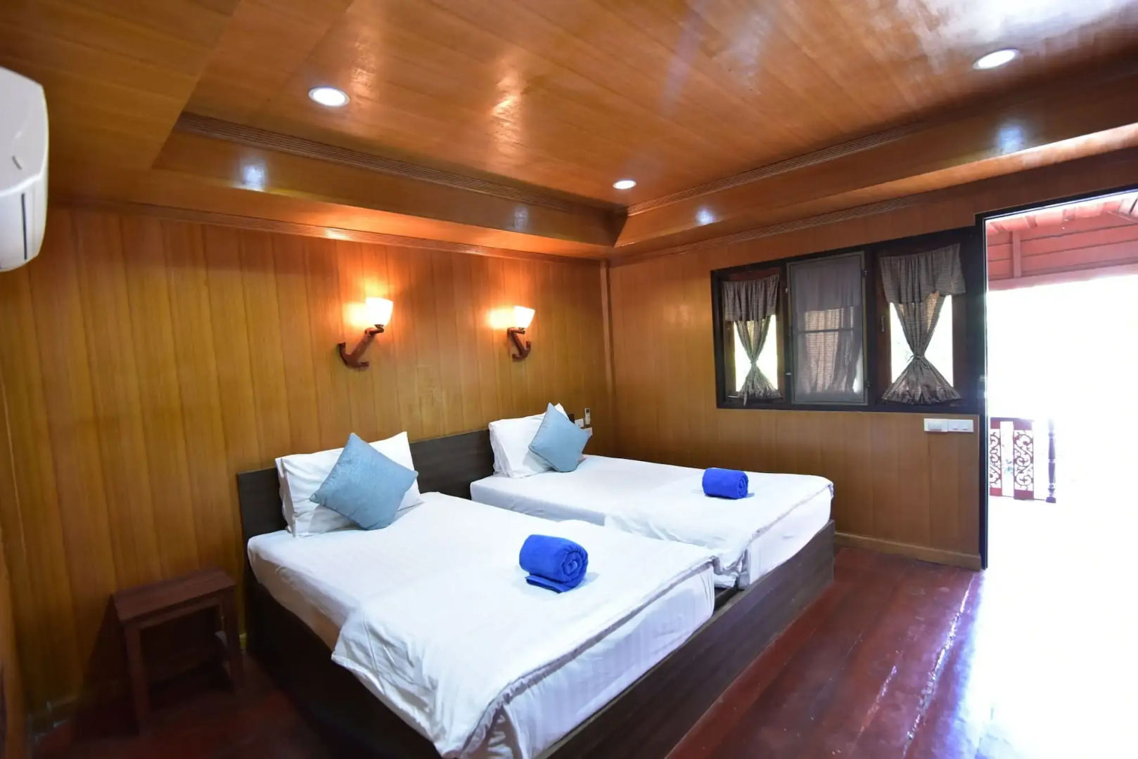 Lipe Power Beach Resort