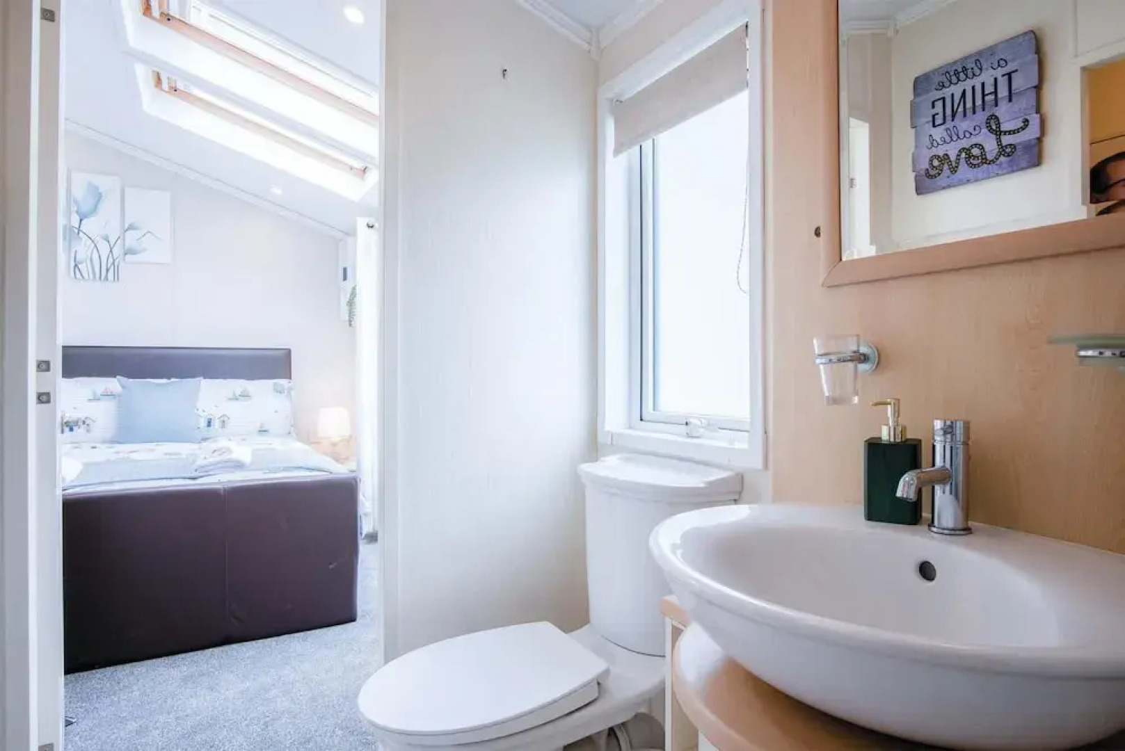 2 Manor Lodge - 2 Bedroom Lodge - Pendine