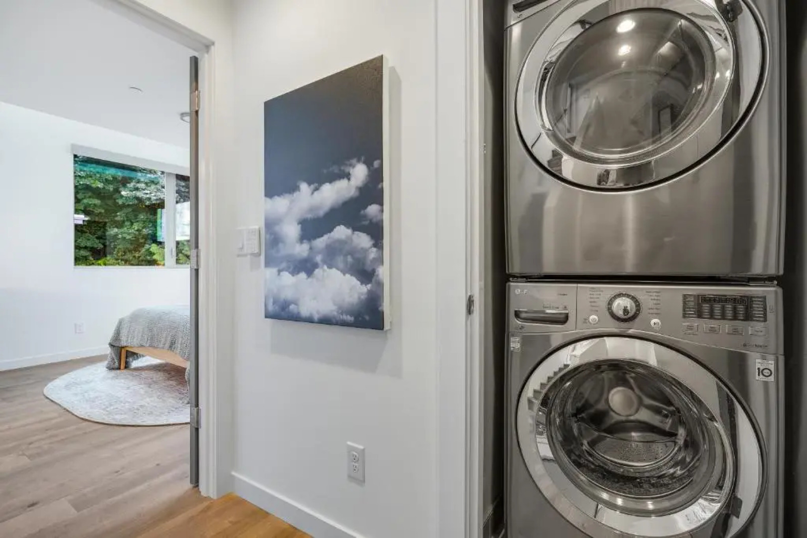 Alki Beach Escape Romantic Waterfront Getaway for 2