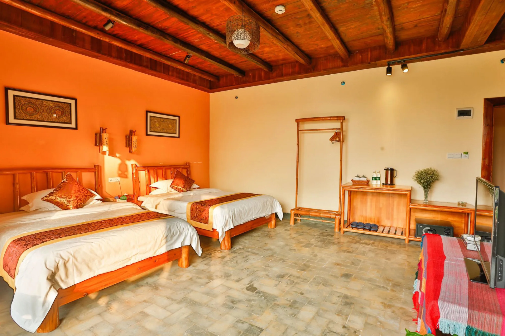 Yangshuo River Lodge