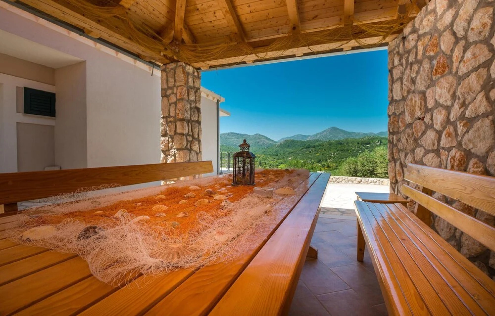 Nice Home in Zaton With Wifi and 3 Bedrooms