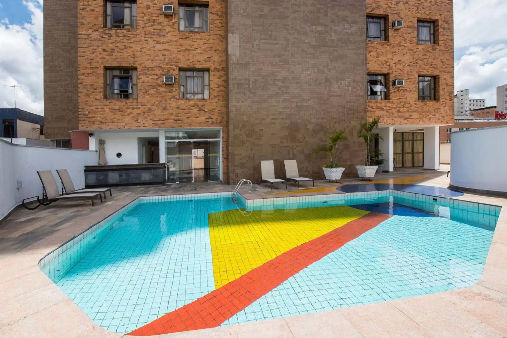 Carlton Plaza Poços de Caldas