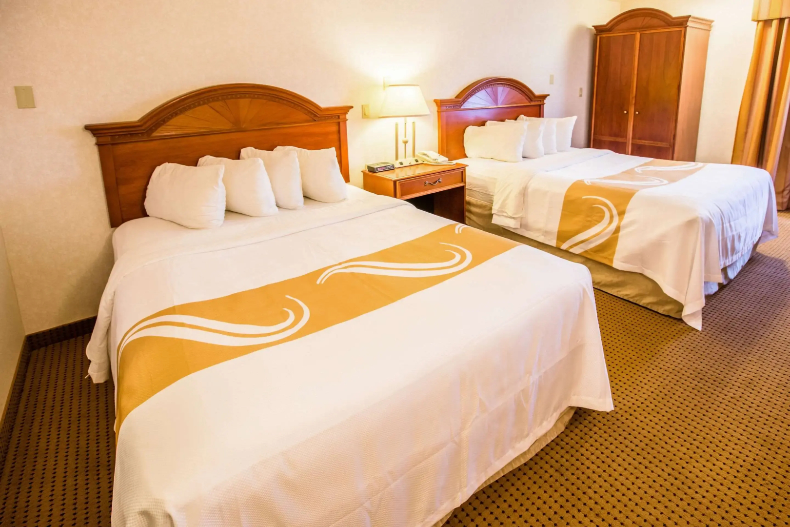 Quality Inn & Suites University