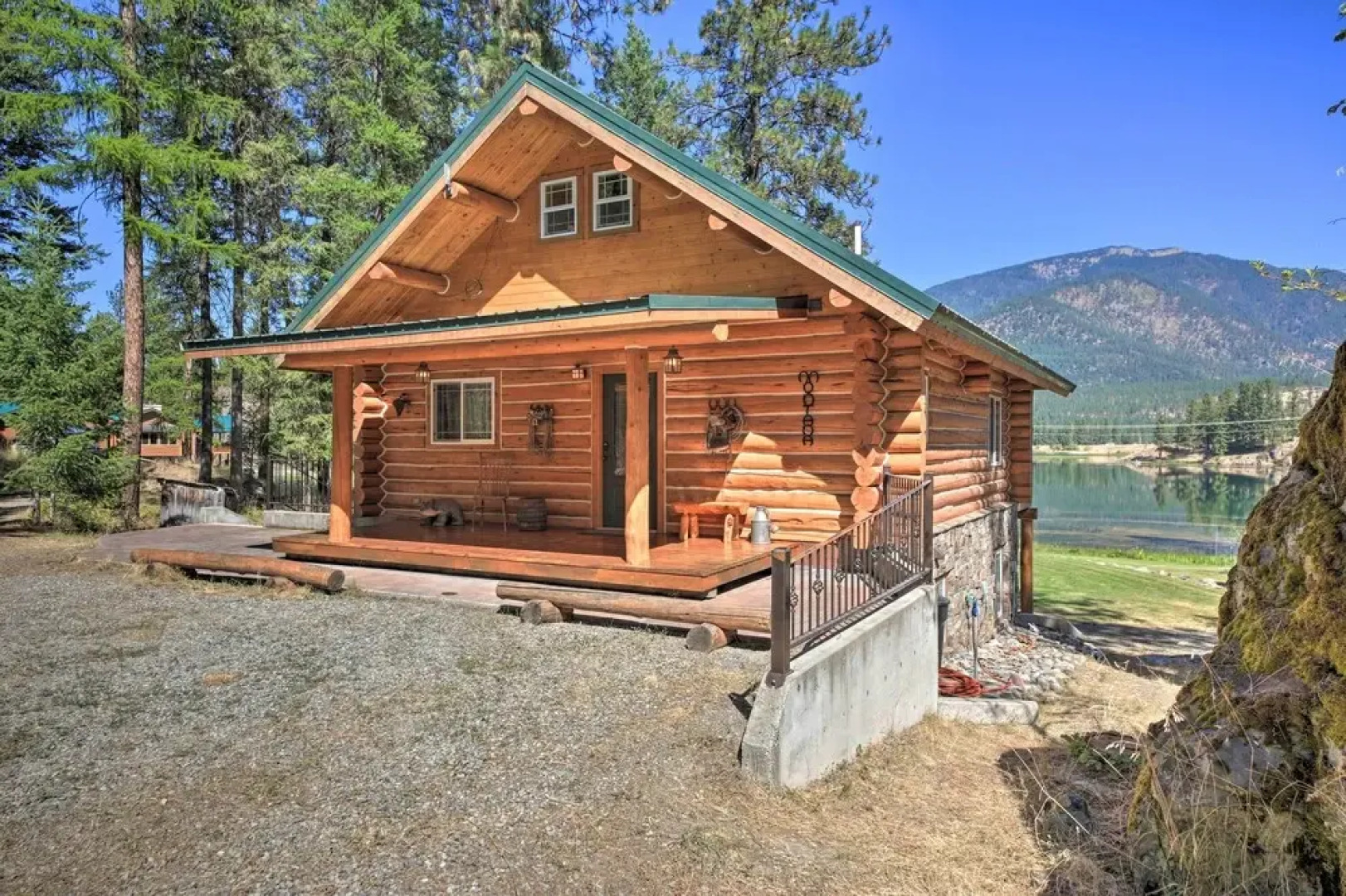 Scenic Riverfront Retreat w/ Hot Tub & Kayaks!