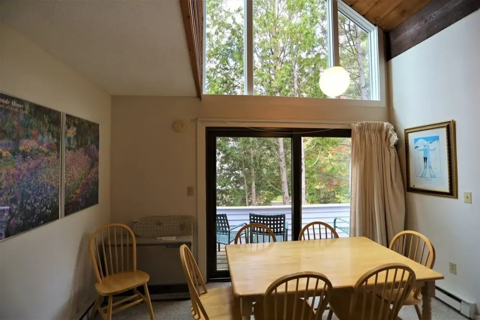 Waterville Valley Vacation Condo Close to Town Square and Free Shuttle to Ski Area! - Ss6v