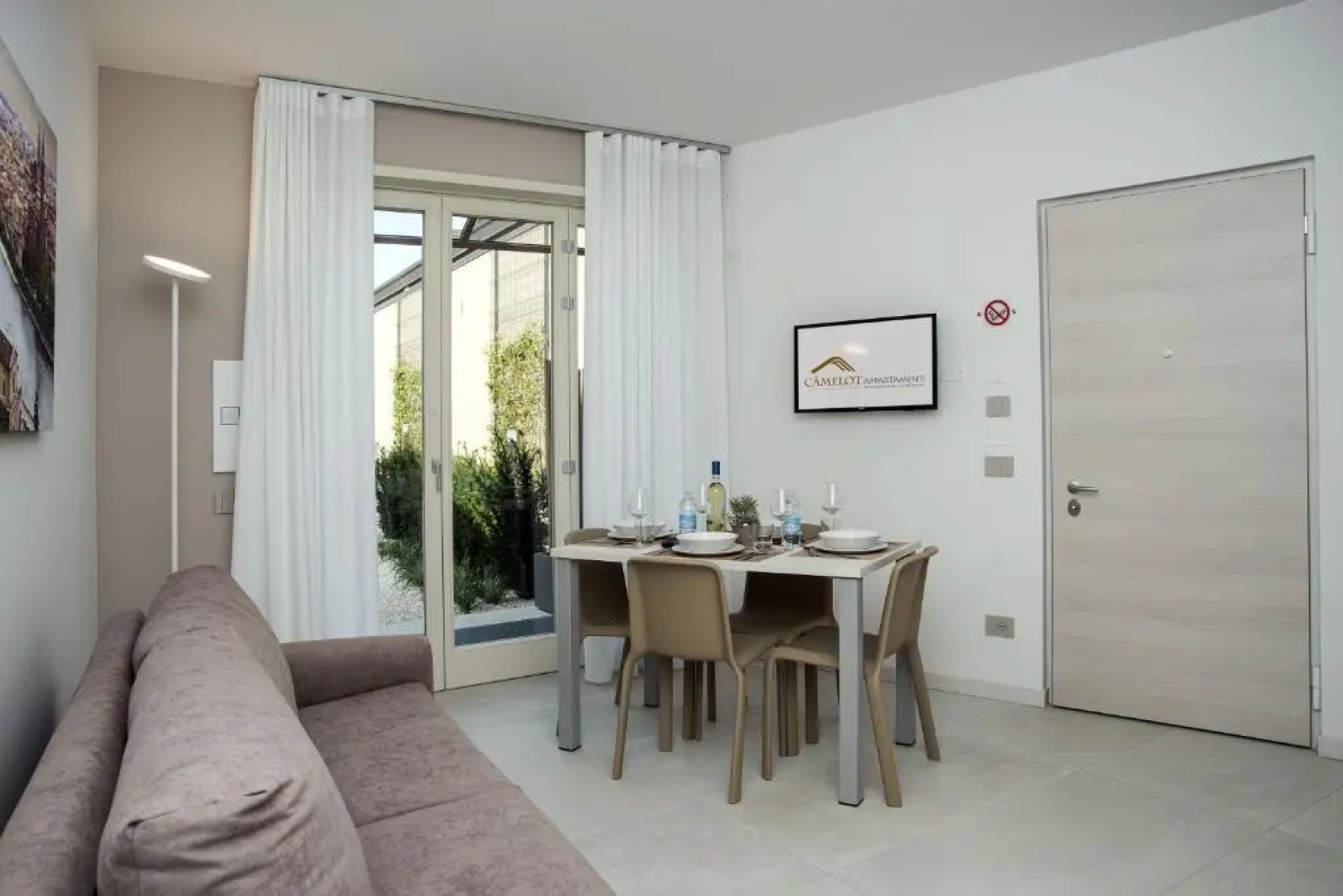 Camelot Appartamenti - Business e Holiday