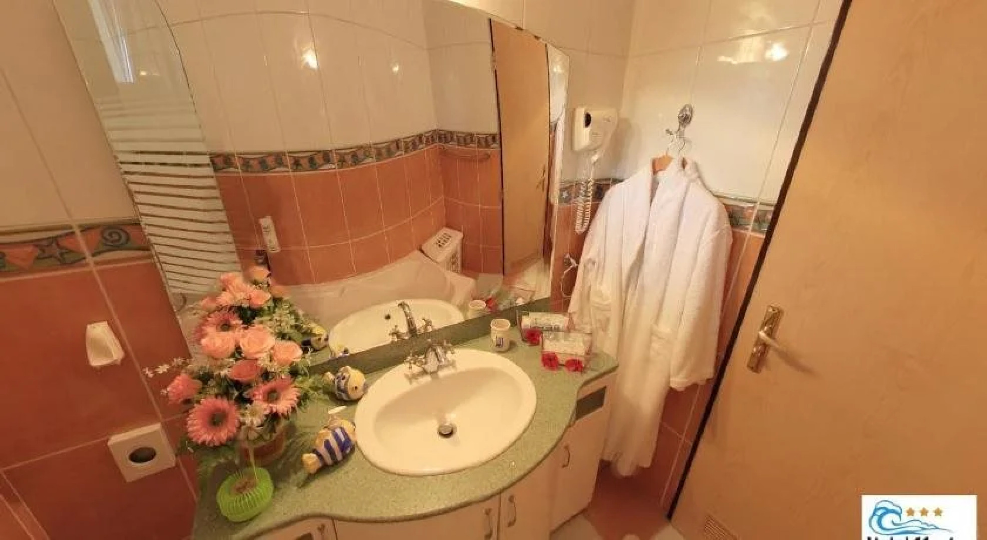 Hotel & Restaurant Valul Magic