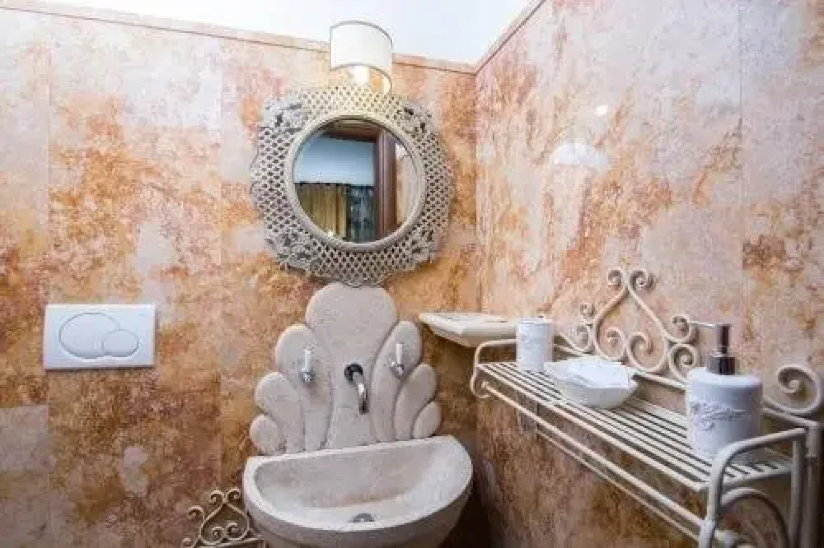 Le Vestali guest house