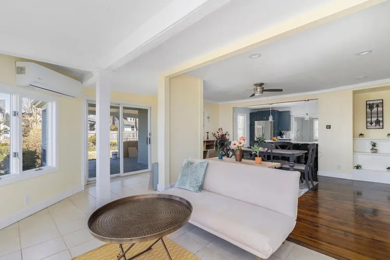 Spacious Coastal Tiverton Waterfront Getaway 3 Bedroom Cottage By Redawning