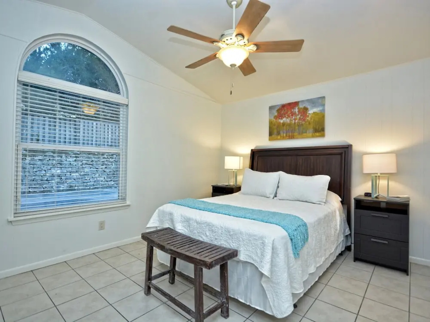 5BR 3 5BA Hill Country Lake Home by RedAwning