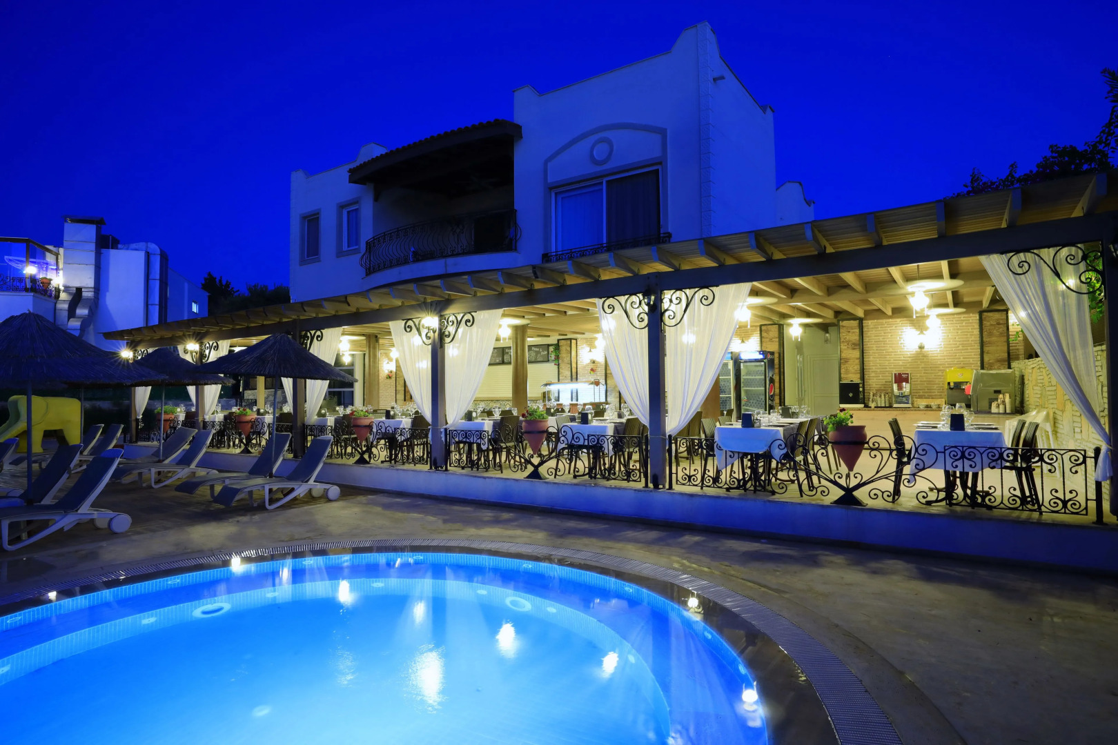 Cactus Fleur Bay Resort