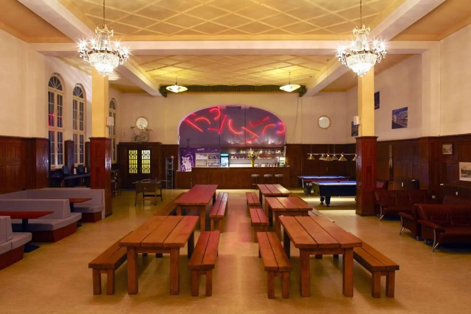 Three Little Pigs Hostel Berlin