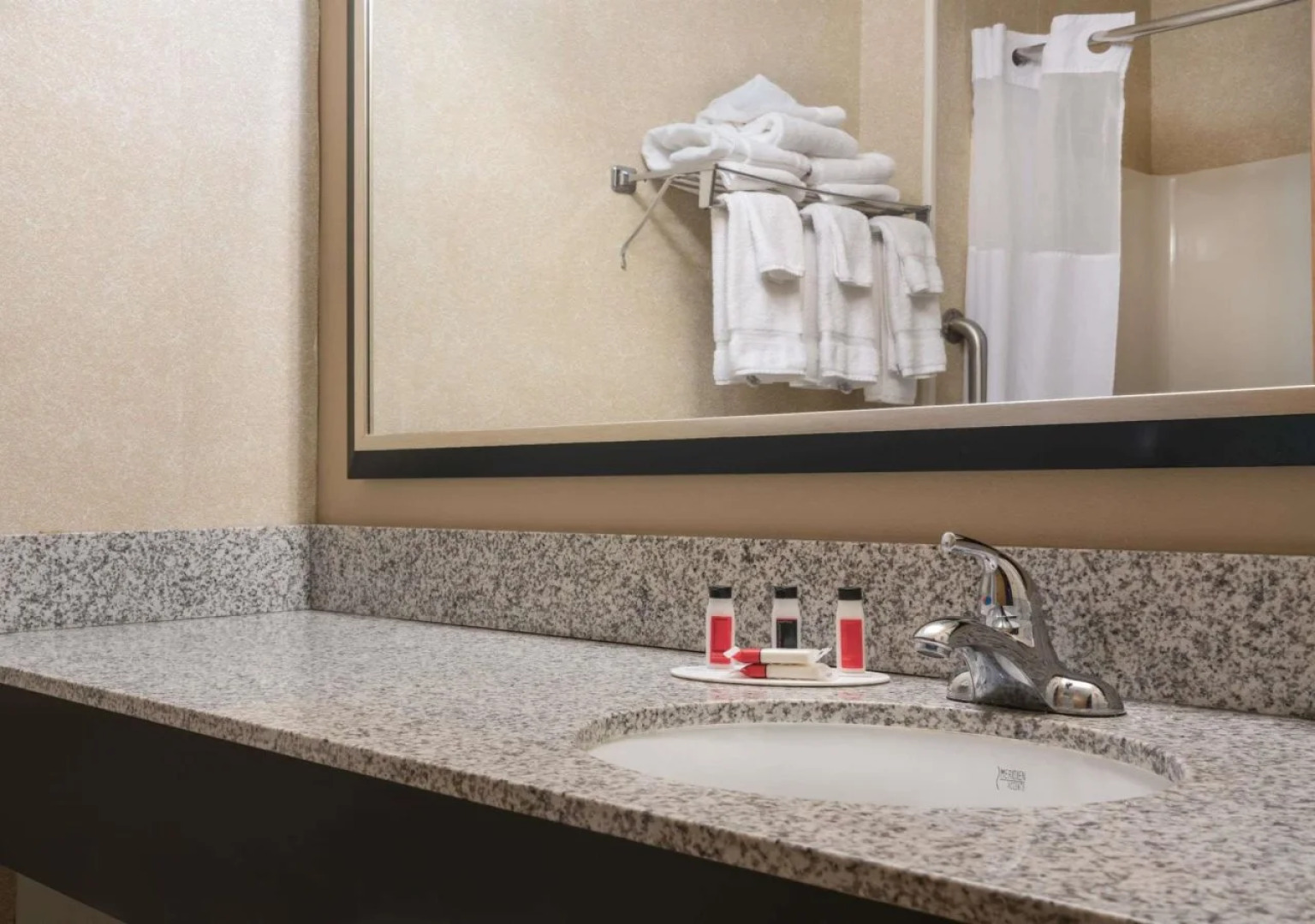 Quality Inn & Suites Mankato East