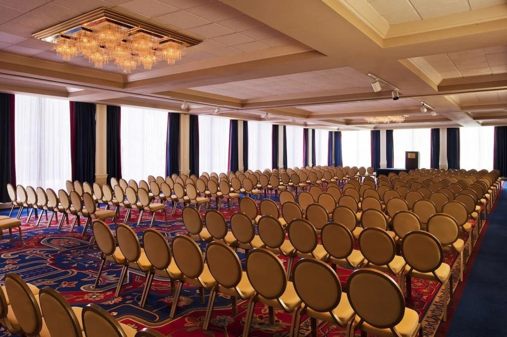 Radisson Hotel Baltimore Downtown - Inner Harbor