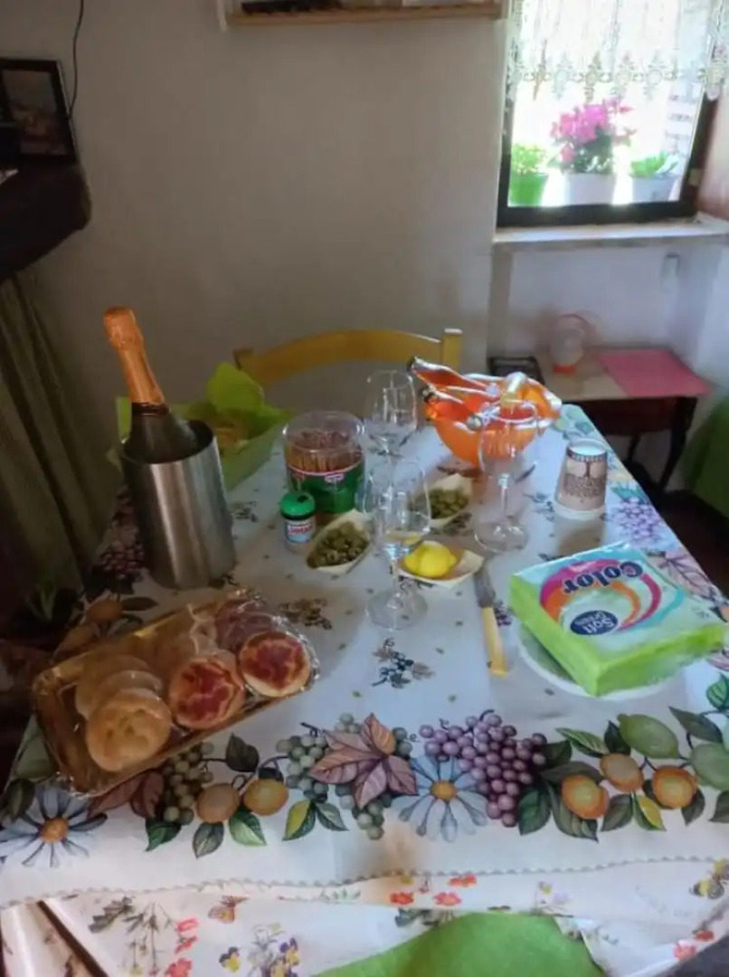 The Little House of Vacone Italy