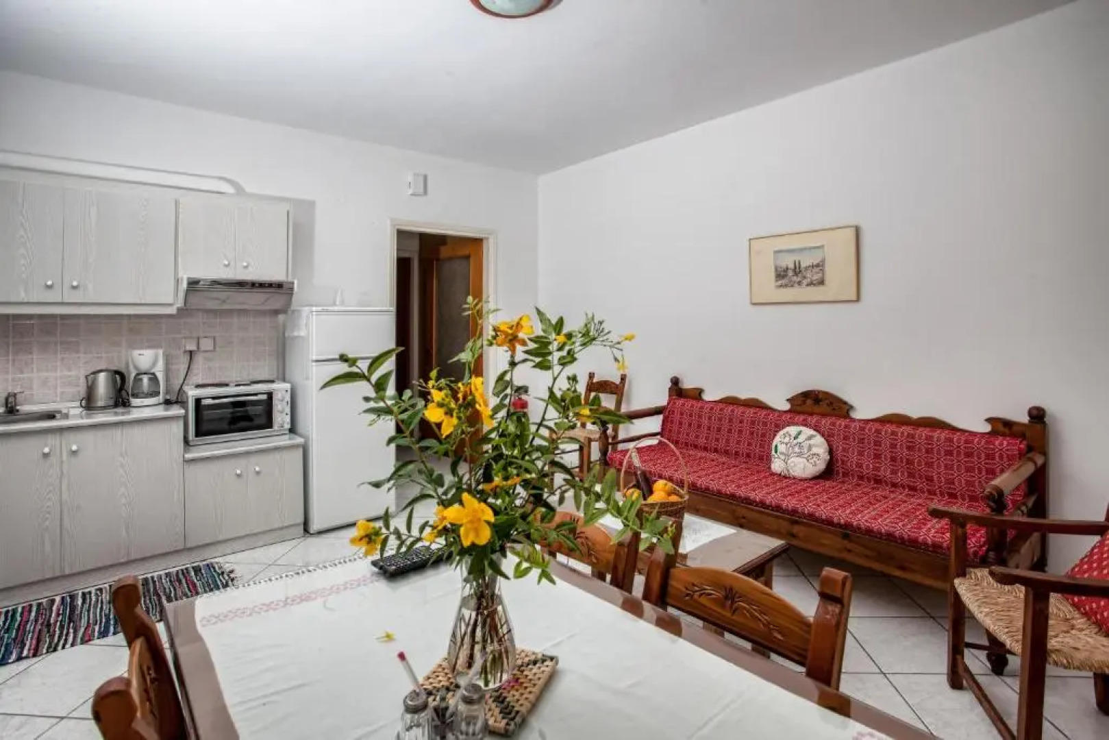 Alexandros Apartments