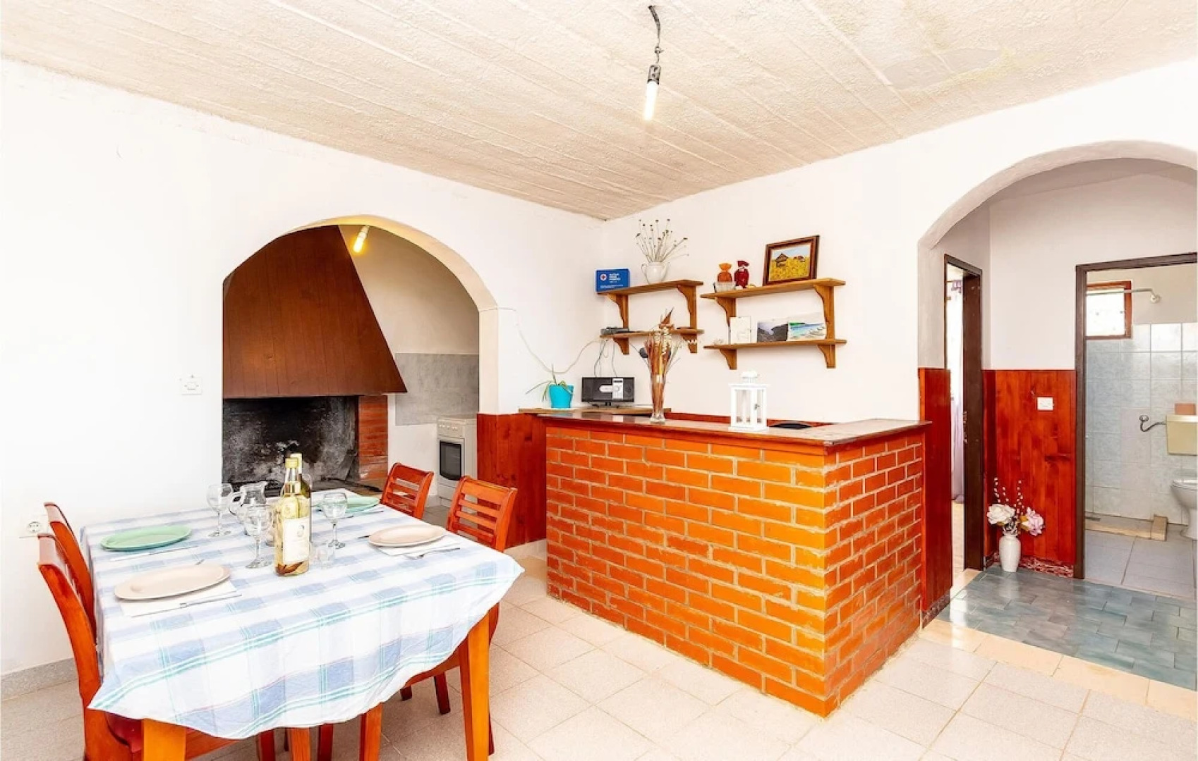 Amazing Home in Pupnat With 4 Bedrooms