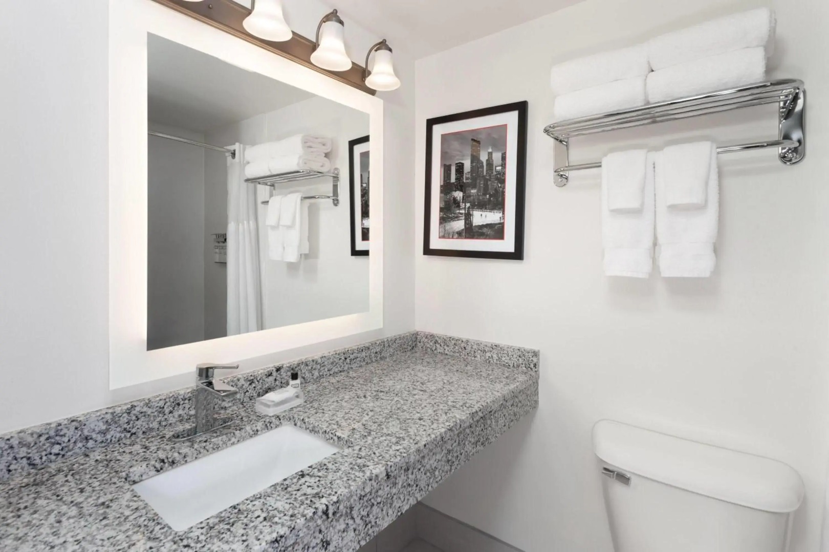 Ramada by Wyndham Milwaukee