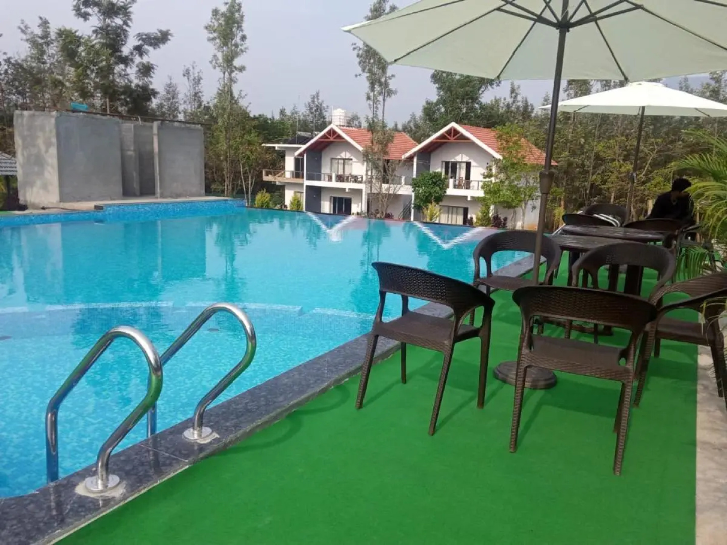 Jadevista Resort & Hotel