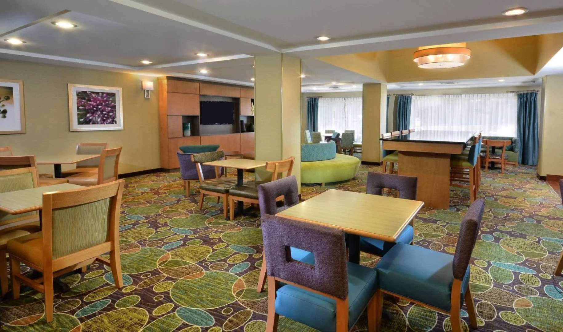 Holiday Inn Express Hotel & Suites High Point South by IHG