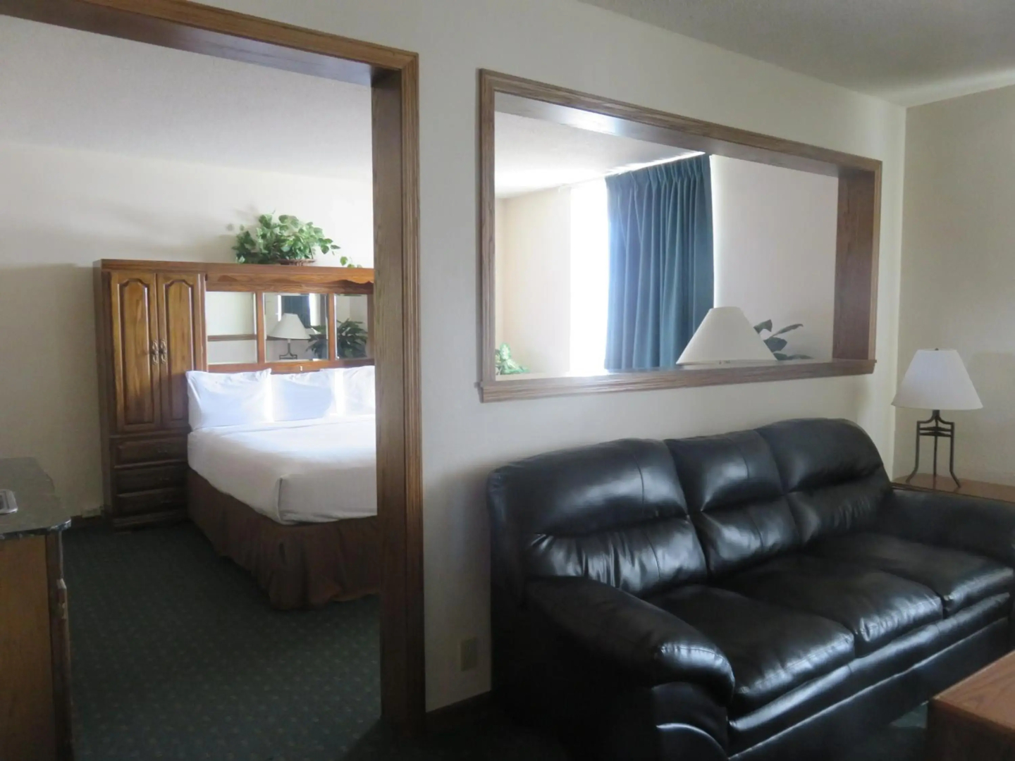Baymont by Wyndham Fargo