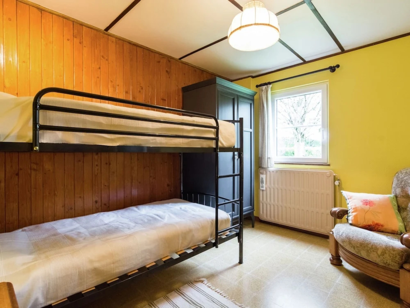 Charming Cottage in Chiny