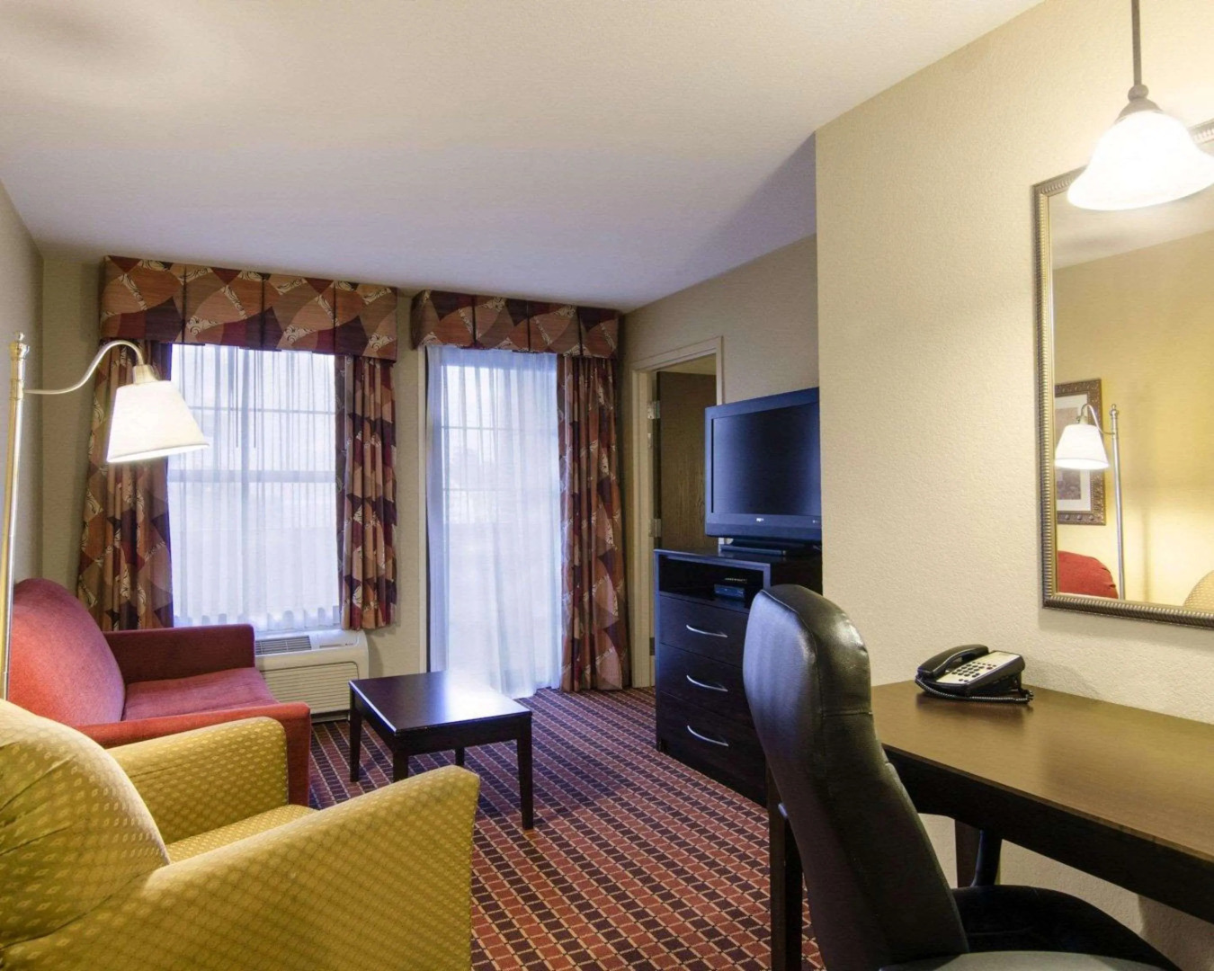 Mainstay Suites Rogers