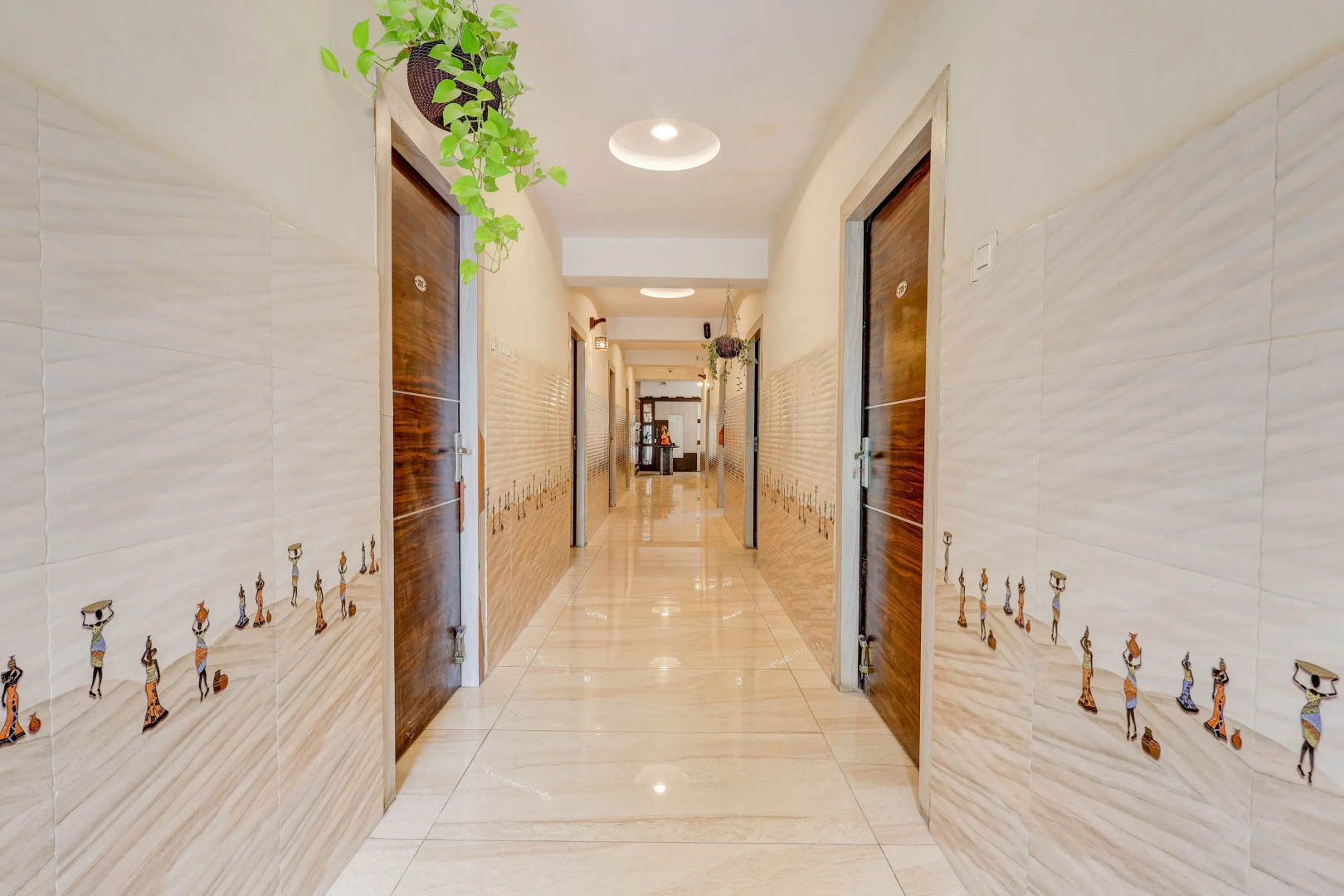 Super Hotel O Eluru Railway Station Formerly Sree Nitya Residency