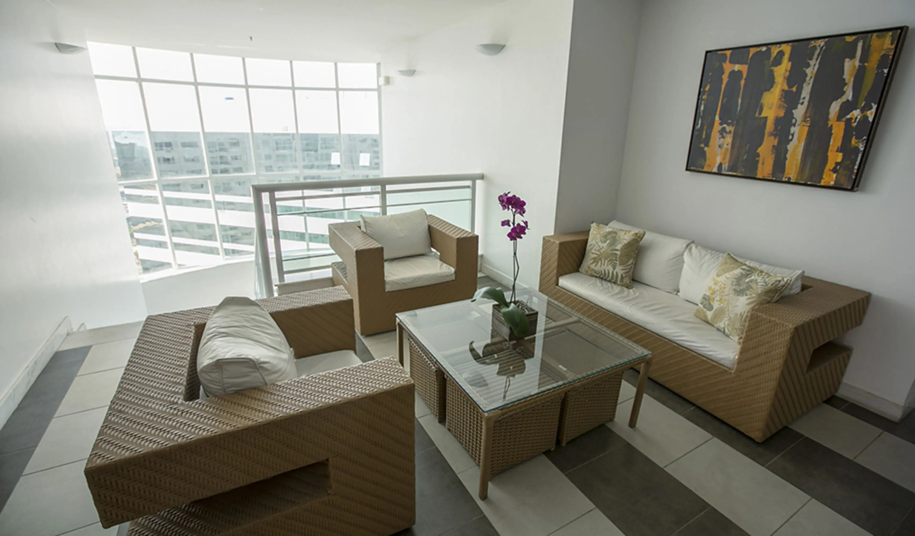 Biarritz Hplus Long Stay