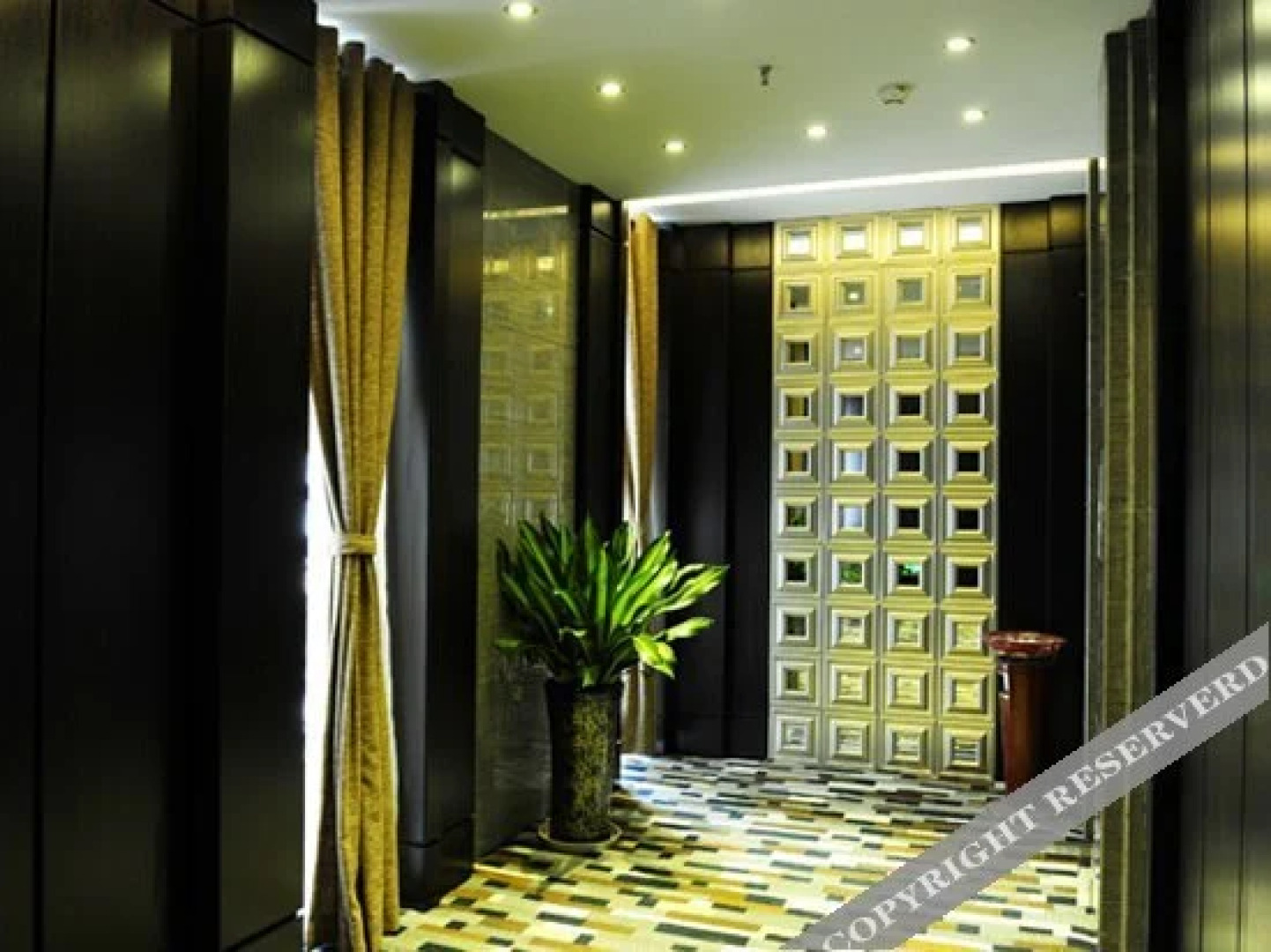 Yingxingfei Business Hotel