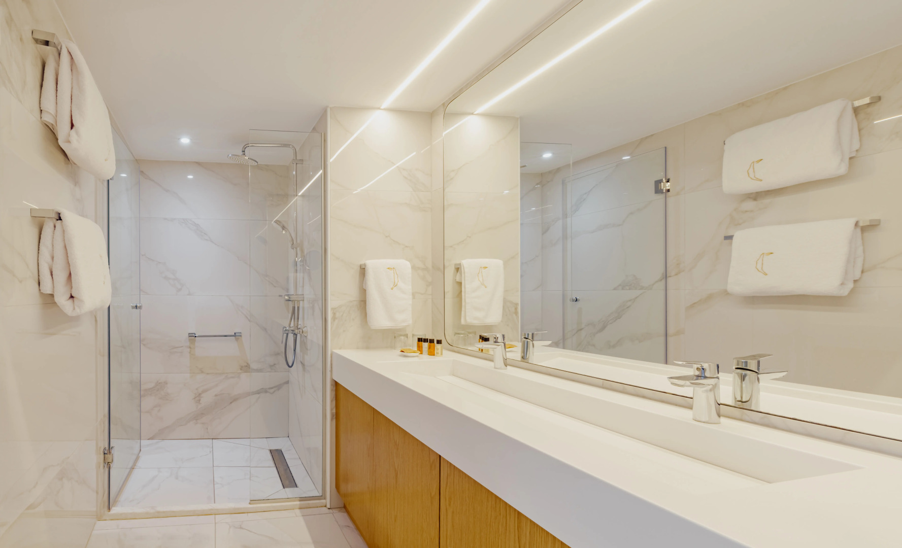 Golden Bay Beach Hotel