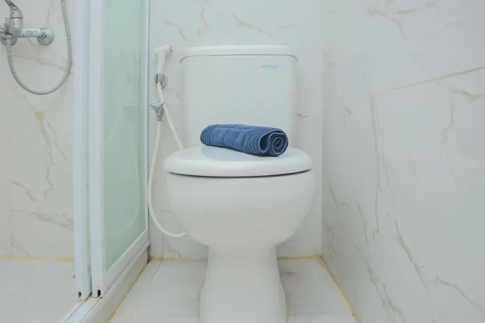 Barclay South Tower 2BR Apartment @ Grand Kamala Lagoon