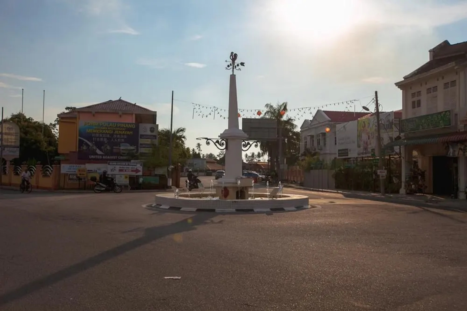 GreyWalls Scandinavian House by Sanguine