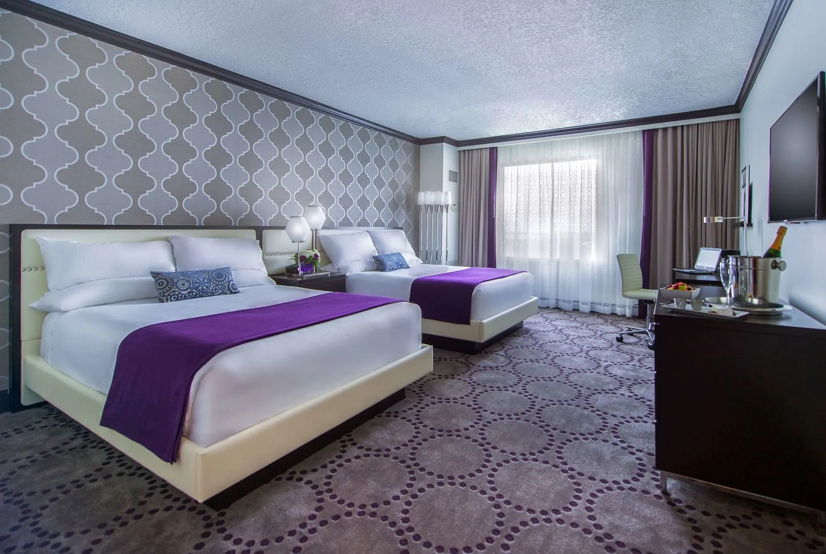 Harrah’s Gulf Coast – A Caesars Rewards Destination