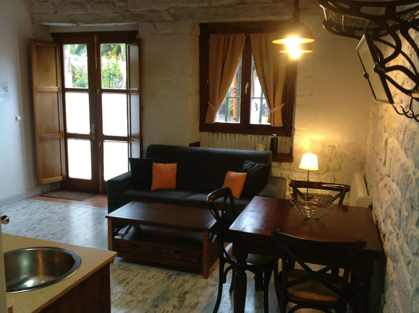 Apartamentos Rurales La Villa de Piedra