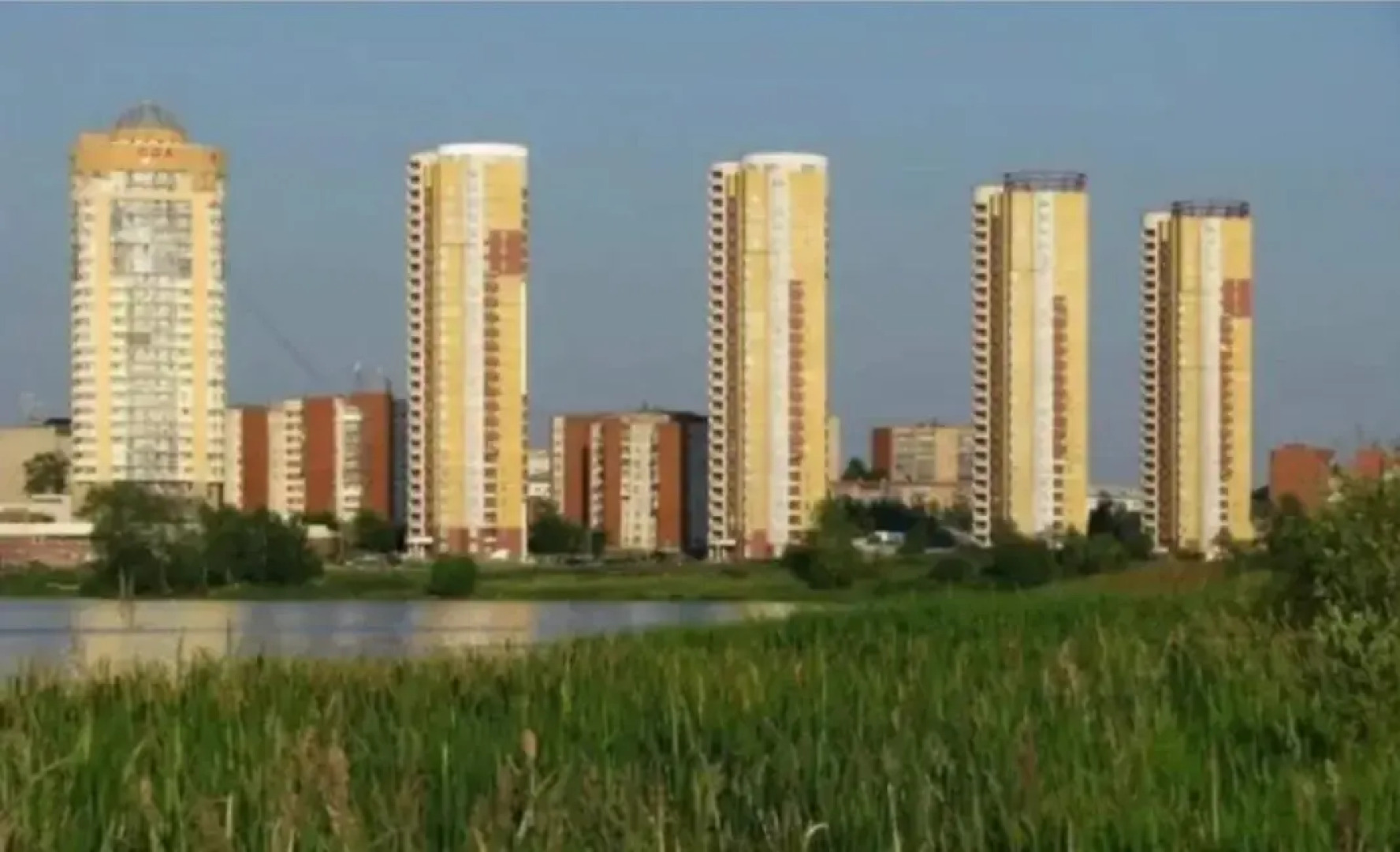 Апартаменты на улице Орденоносцев 4