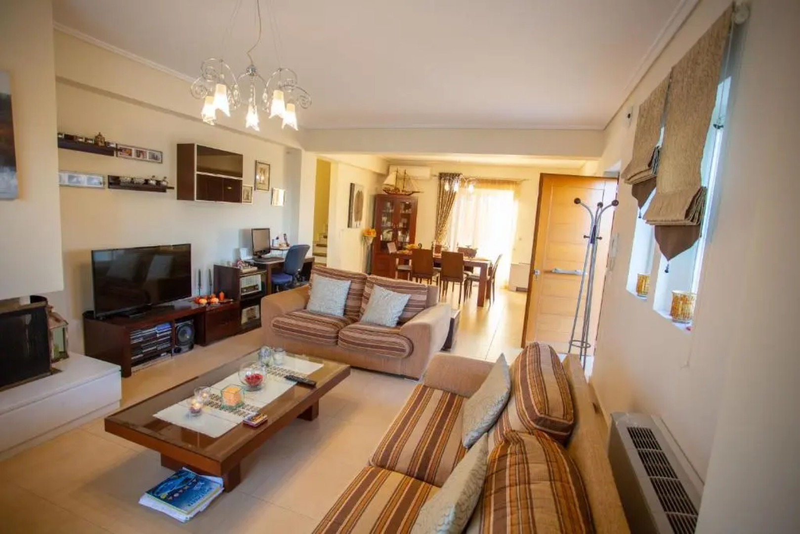 Fou's luxury apartment