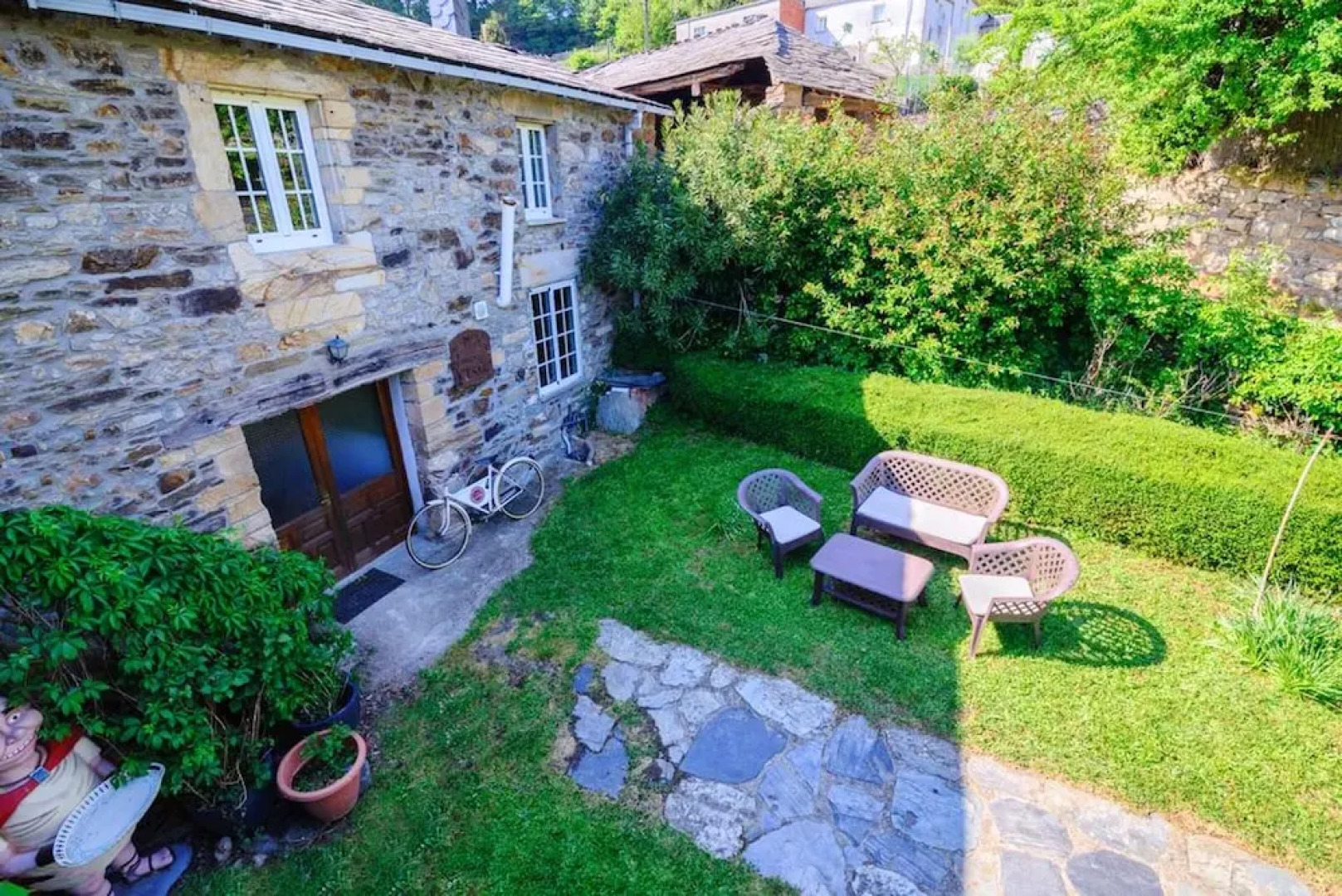 House With 2 Bedrooms in Baralla, With Wonderful Mountain View, Enclos