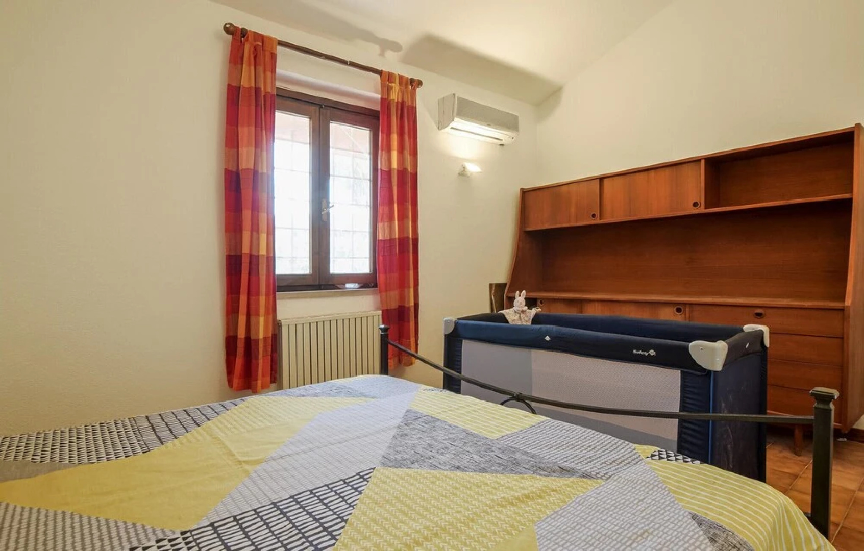 Beautiful Home in Ansedonia With Wifi and 4 Bedrooms