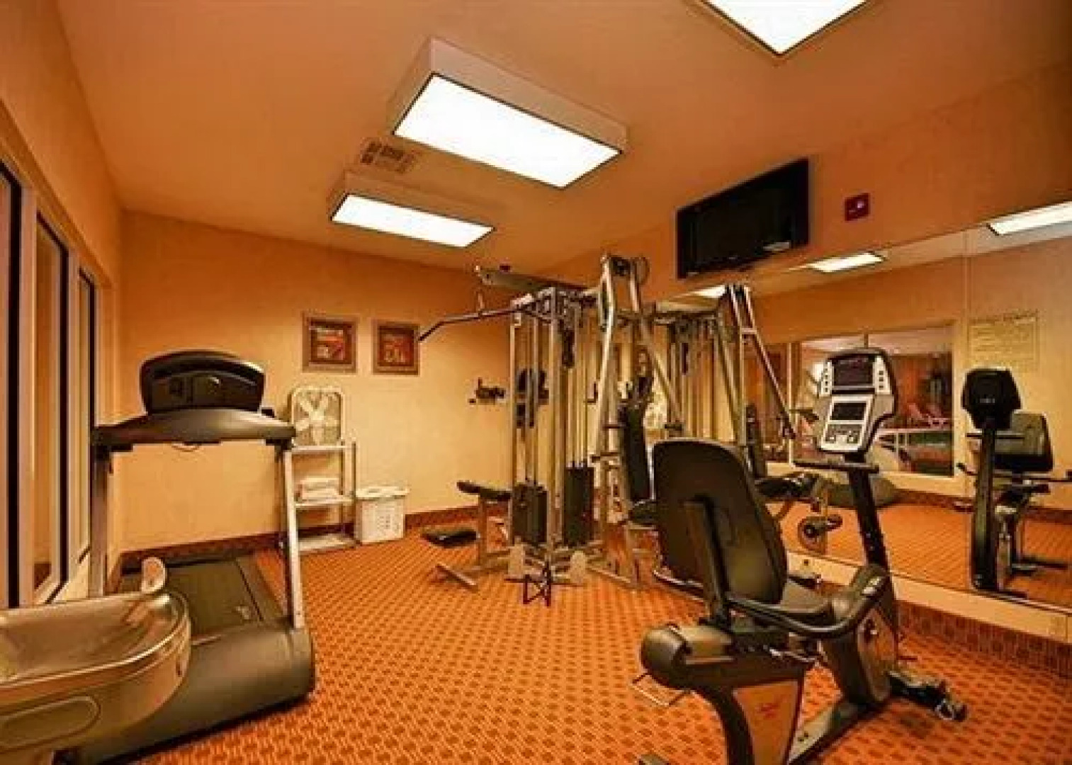 Comfort Inn & Suites