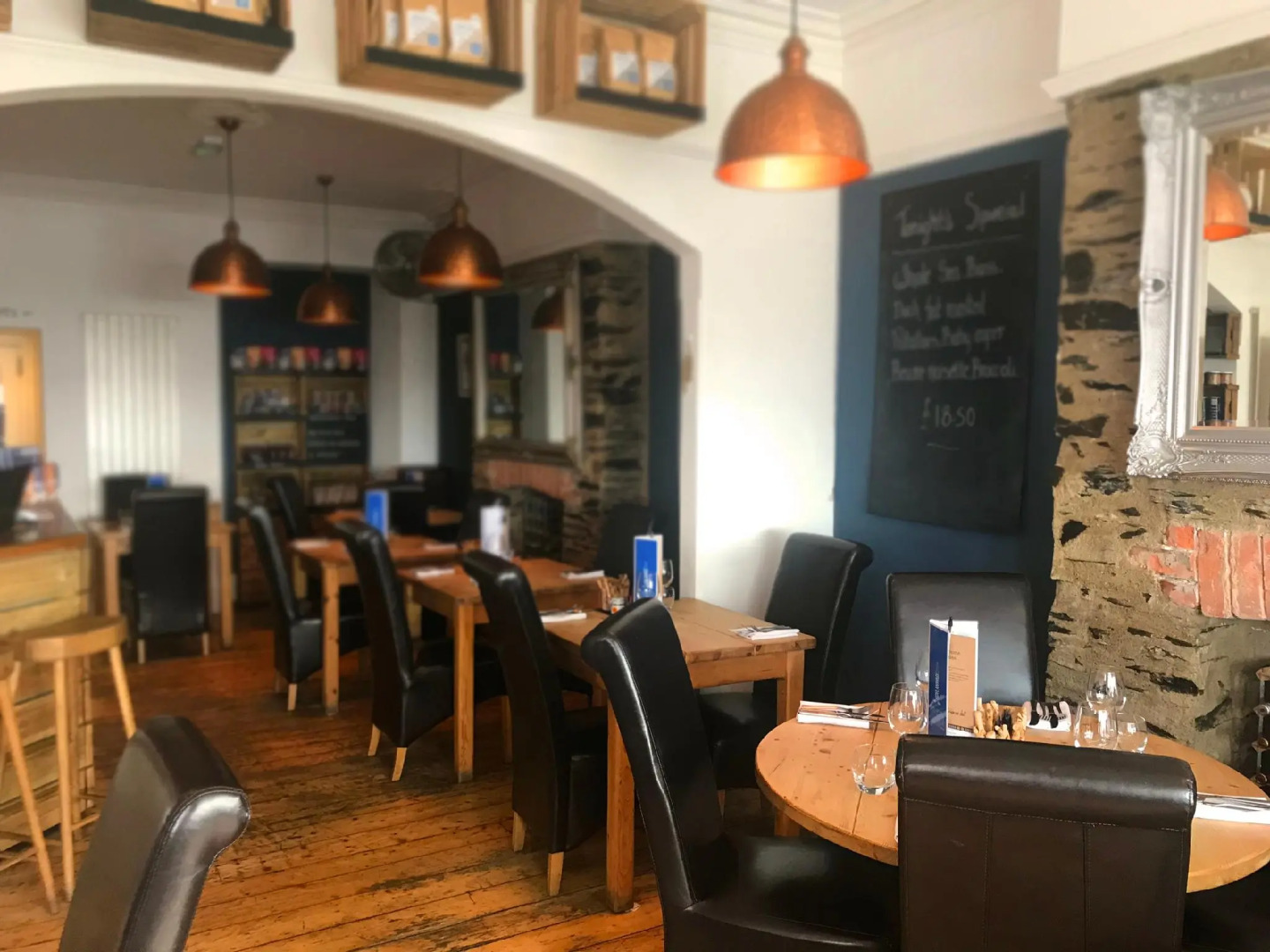 Seabreeze Restaurant With Rooms