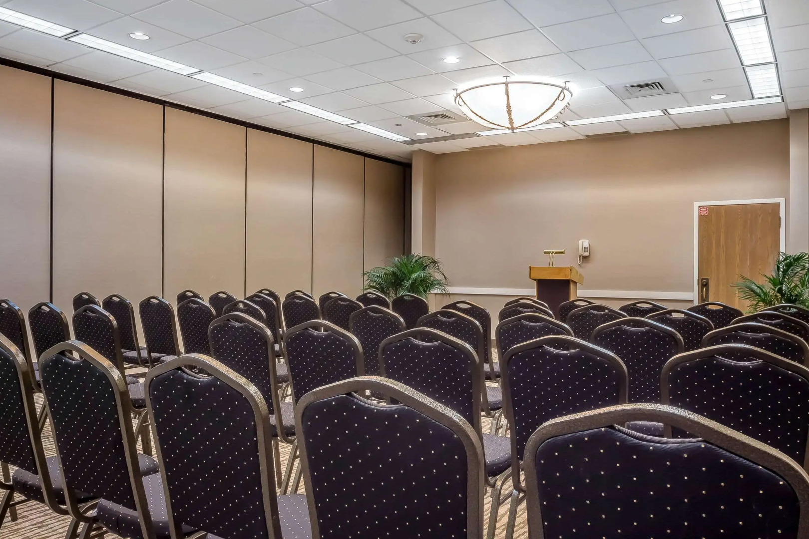 Comfort Suites Near Casinos Norwich-Uncasville CT