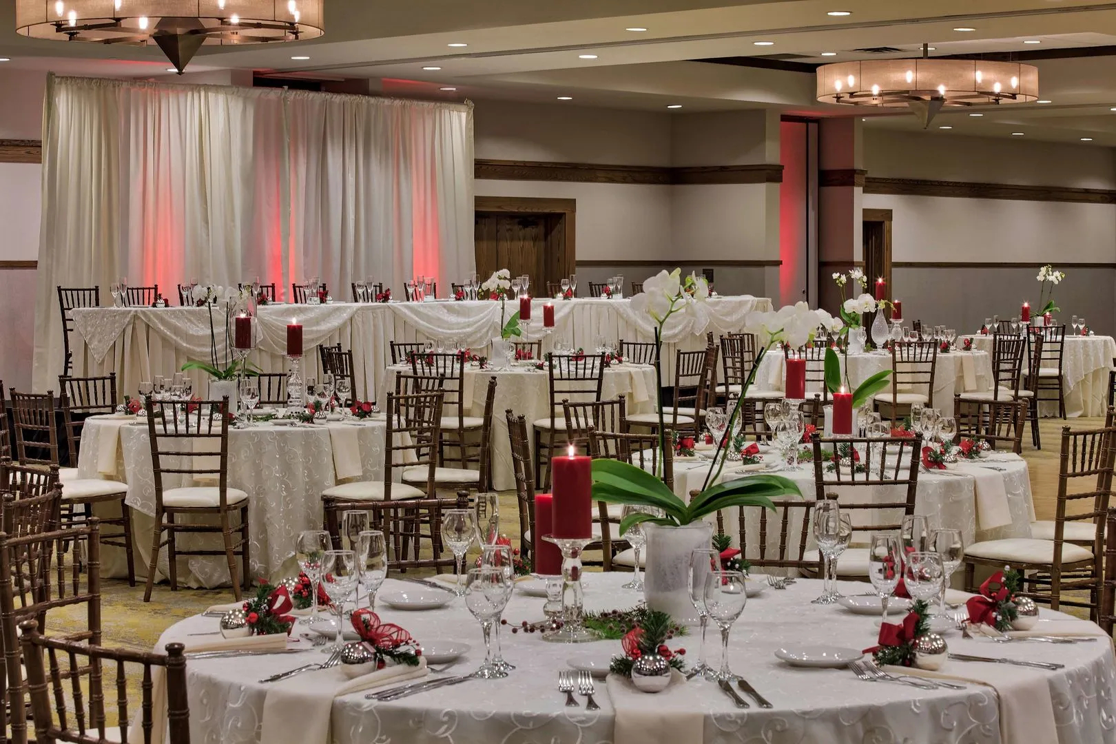 DoubleTree by Hilton Libertyville - Mundelein