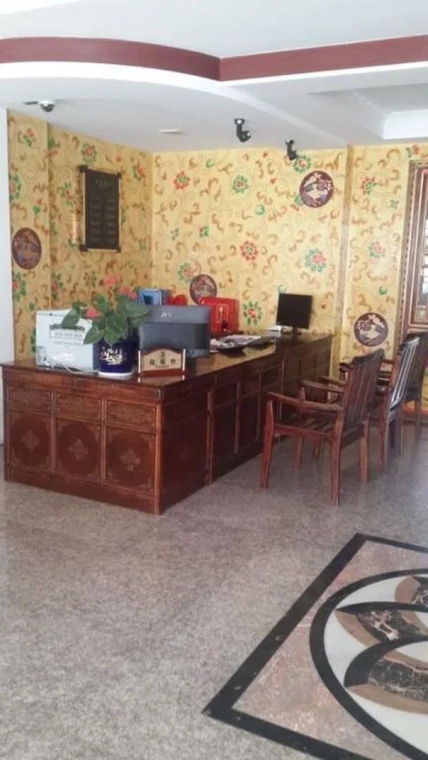 Rucacang Holiday Hotel