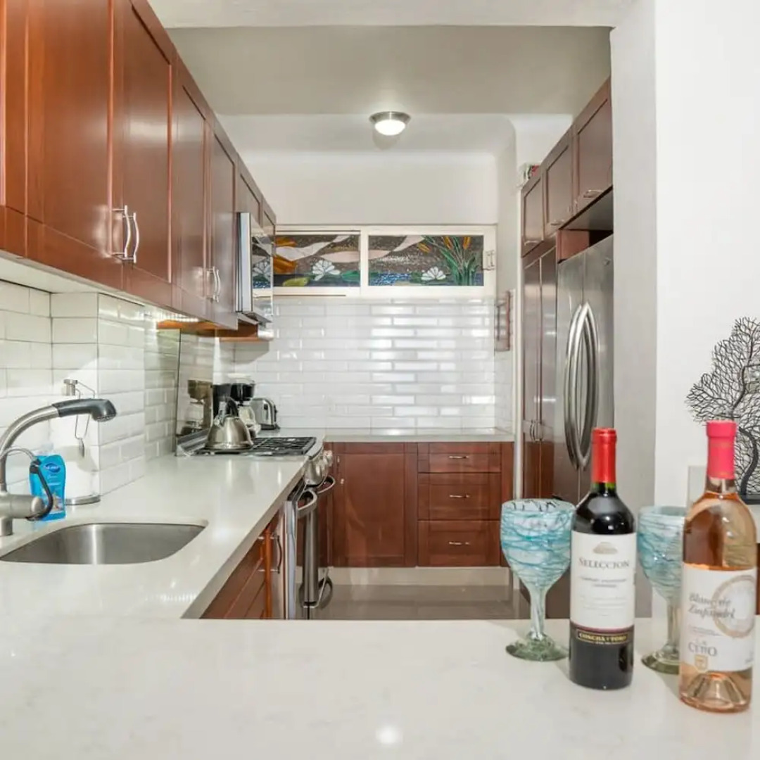 Ocean Front Condo With Pool Sleeps 6 Adults