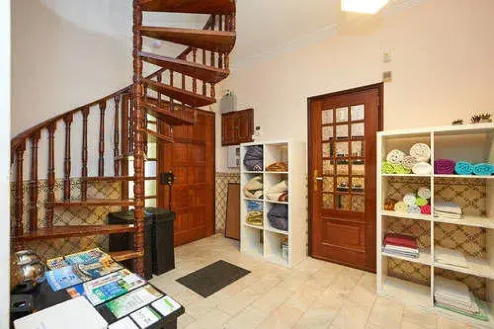 卡尔卡维罗自助乡村旅馆(Help Yourself Hostels Carcavelos Country)