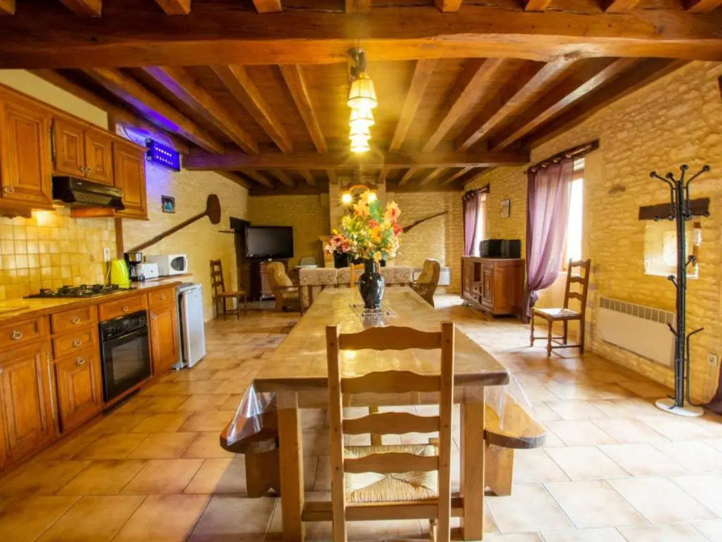 Gîte Saint-Crépin-et-Carlucet, 5 pièces, 12 personnes - FR-1-616-108